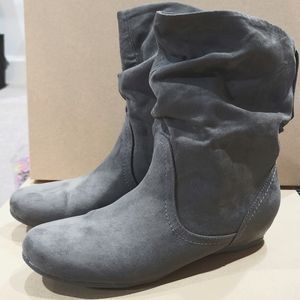 Grey Suede Ankle Boots, size 9, excellent condition